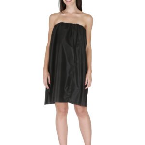 disposable black gown